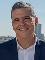 Alfredo Menendez